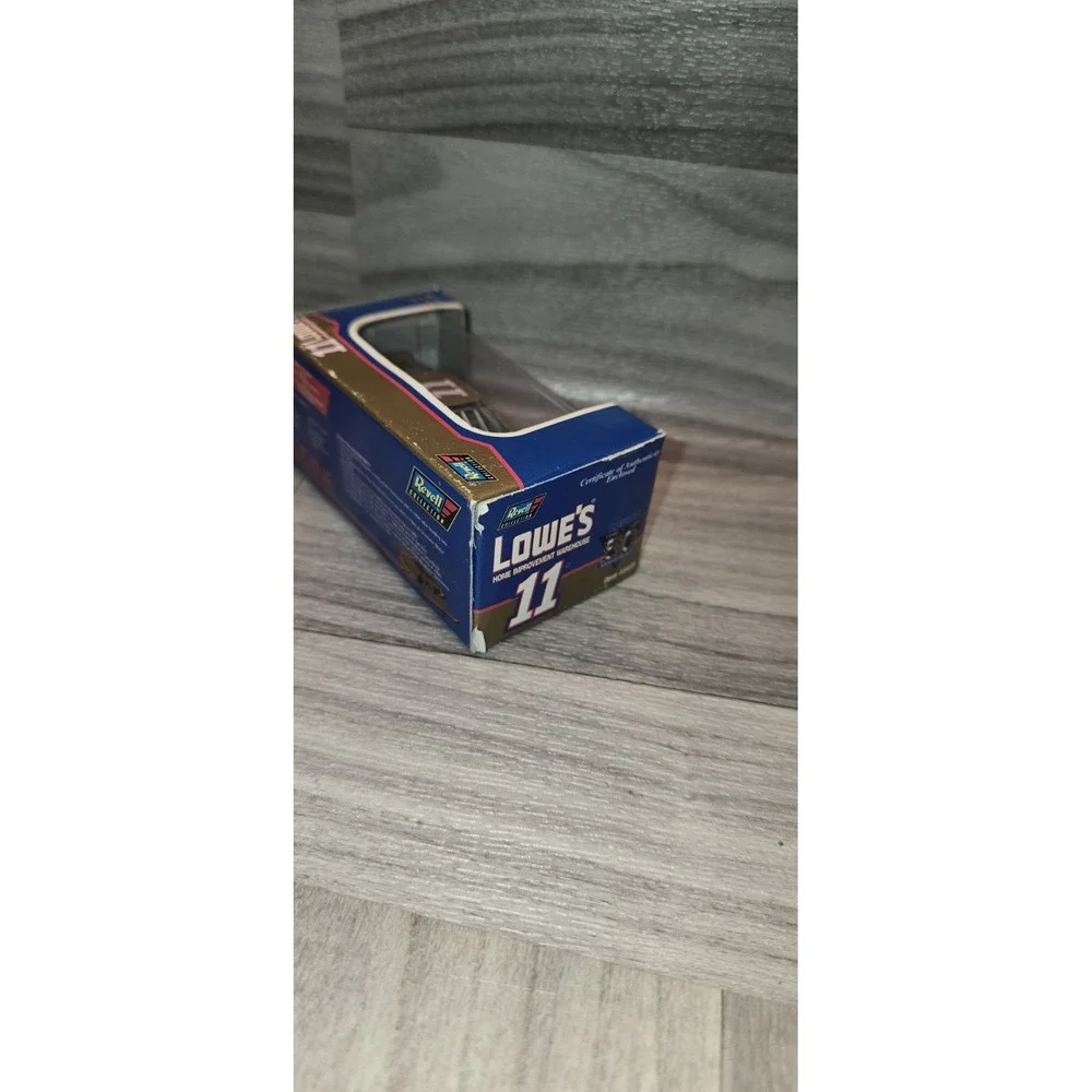 BRETT BODINE #11 LOWE'S GOLD 1996 NASCAR 1/64 REVELL DIECAST CAR 12,528 MADE
